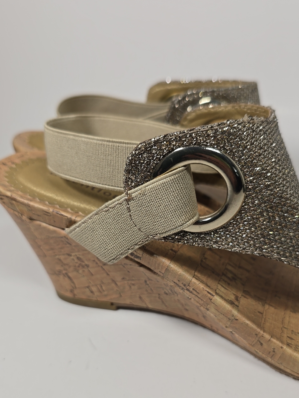 Womens Gold Glitter Cork Wedge Sandals Size 8M - Picture 7 of 8